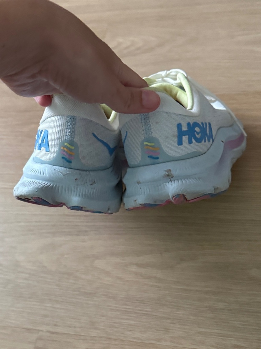 HOKA Kawana Sneakers - Picture 3 of 5